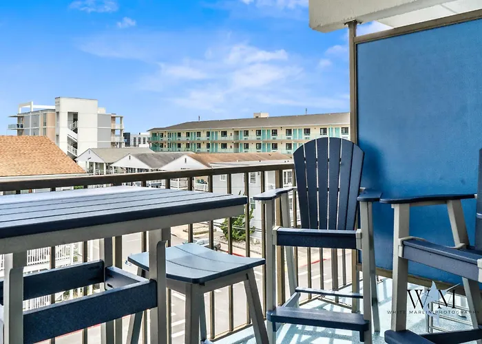 Ocean View 1-bedroom Perfect Getaway In Ocean *